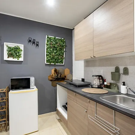 Casa Ravanas - City Center Studio Bari